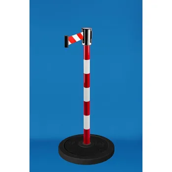 Plotový sloupek EXPOINT Zahrazovací průmyslový sloupek červený s pruhy a pásem 2,7m a 4,5 m, červený s gumovou základnou Název: červeno-bílý sloupek, hlavica stříbrná, podstava gumová, barva pásky červeno-bílá, délky 4,2mm