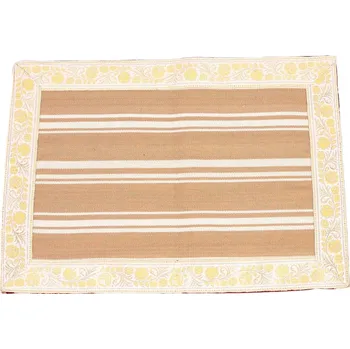 prostírání Prostírání přírodní