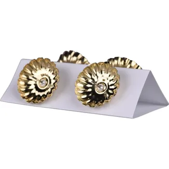 Vánoční svícen Svícen kov 4x40mm S11 ozdobný se zápichem zlatý