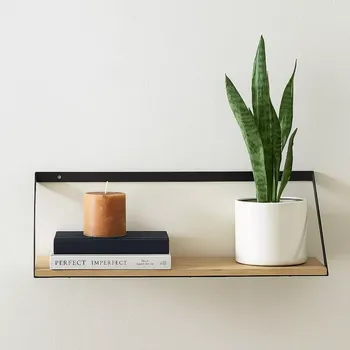 Věšák Furnhouse Nástěnná police Basko z kovu a borového dřeva