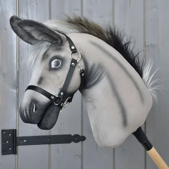 Hobby horsing Hobby Horse osel Olin s černou ohlávkou Velikost: M
