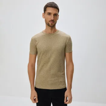 Pánské oblečení Reserved - Strukturované tričko slim fit - béžová - 500EX-80X - 500EX-80X-XXL