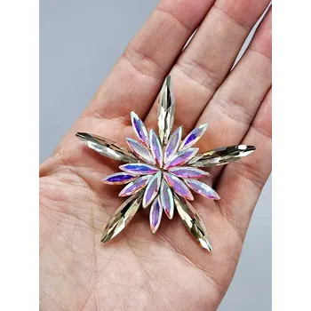 Brož Vánoční vločka duhová - brož