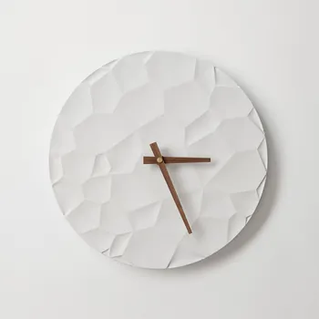 Hodiny ODLITO Betonové nástěnné hodiny Měsíční kráter – bílá – 30 cm – hnědé ručičky