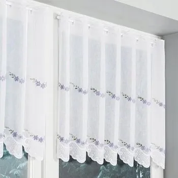 Obraz Vitrážová Záclona vyšívaná batist, výška 60 cm, bílo-fialová