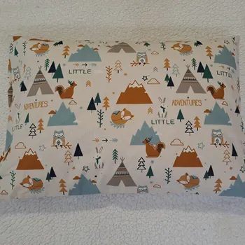 Povlak na dekorativní polštářek Pro útulný domov Povlak na polštářek Zvířátka s Teepee 40 x 60 cm