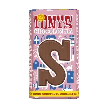 Čokoláda Mléčná čokoláda, kořeněné sušenky a pusinky