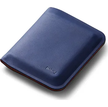 Peněženka Bellroy Apex Note Sleeve - Indigo + Testovací sada toaletních vod ZDARMA