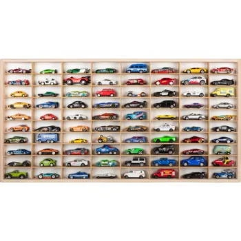 police Police na autíčka, šperky, autíčka, dřevěný stojan, výstavní police, 90 ks