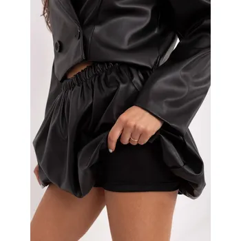 Dámská sukně Černá dámská koženková mini sukně se všitými kraťasy IT-SD-FL9791.17P-black Velikost: ONE SIZE