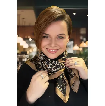 Šátek LivCo Corsetti Fashion Dámský elegantní stylový šátek LEOPARD Barva: HNĚDÁ