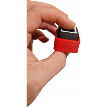 ANTISTRESOVÝ KLIKÁČ KLIKER SQUID GAME TLAČÍTKO PŘÍVĚSEK NA KLÍČE