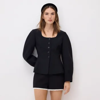 Dámské kraťasy Reserved - Šortky s dekorativním panelem - černý - 899HU-99X - 899HU-99X-M