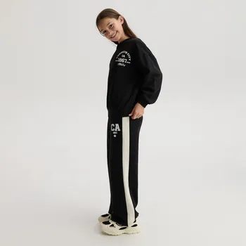 Reserved - Tepláky s postranními pruhy - černý - 105FG-99X - 105FG-99X-116