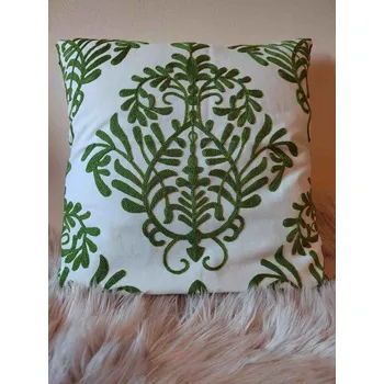 Povlak na dekorativní polštářek Povlak na polštář s vyšívanými ornamenty 45x45 cm barva zelená, 1 ks Povlak na polštářek