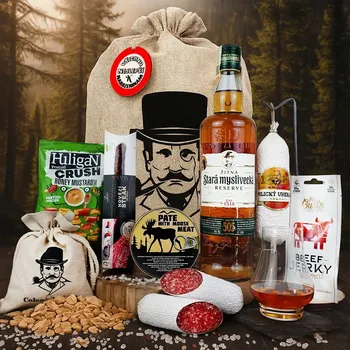 Dárkový potravinový koš Dárkové balení se Starou Mysliveckou pro muže | Dárkový koš se Starou Mysliveckou