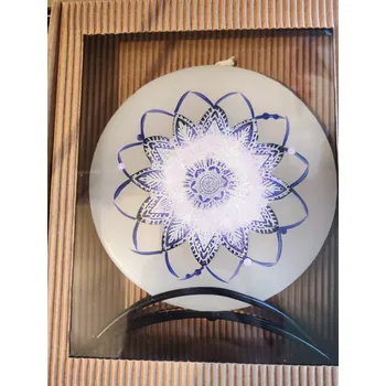 Svíčka Plochá svíčka - fialová mandala (Svíčka ve stojánku fialová mandala)