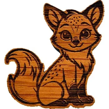 Brož Dřevěná brož Liška Bystrouška – hravý detail z dubového dřeva