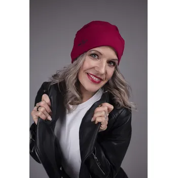Čepice Dámská čepice oboustranná Barva: Vínová, Velikost: M