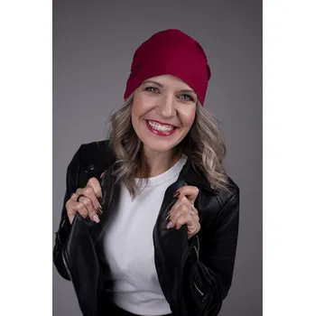 Čepice Dámská čepice Barva: Vínová, Velikost: L