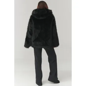 Dámské oblečení Dámský kožešinový kabátek Makadamia C29 - černý Černá Uni