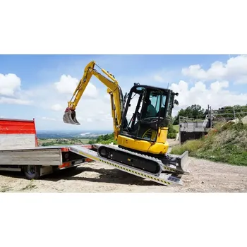 Nakládací rampa pro vozidlo Hliníkové nájezdy, 1 pár, široký profil, s bočními okraji - rantly, délka 4,5 m, výška profilu 175 mm, nosnost 9.400 kg, LOTUS (LOTUS AluTech)