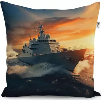 Polštář Sablio Polštář Válečná loď v rozbouřených vodách - 60x60 cm