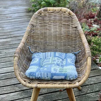 Podsedák BYTEMA PODSEDÁK TOSCANA VALERY PATCHWORK modrý 38 x 38 cm