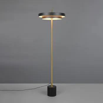 Lampička Trio Lighting LED stojací lampa Keaton, černá/zlatá, výška 138 cm, CCT černá, zlatá, bílá LED 21 W celkem - Doprava zdarma