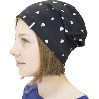 Čepice Fantom Bavlněná SLABÁ čepice - černá se srdíčky velikost: 48