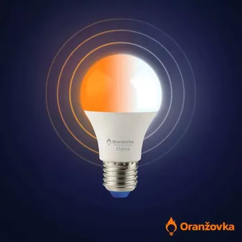 Žárovka Chytrá WiFi LED žárovka ORANŽOVKA E27 11W 1600-4000K