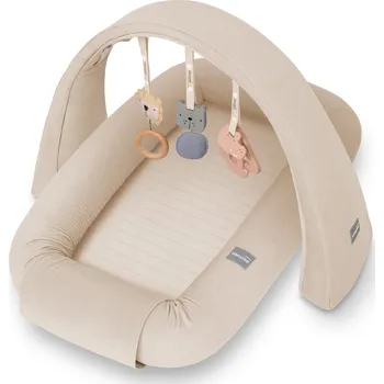 Hnízdečko pro miminko Multifunkční hnízdečko pro miminko s hrazdičkou a hračkami 3 v 1 Sleepee Sand