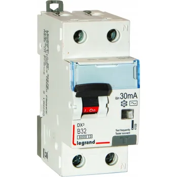 vypínač Spojovací lišta MojeLedy 400 V IP20 0 A