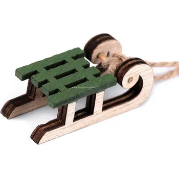 Vánoční ozdoba MOREX, s.r.o. Dřevěná dekorace sáňky zelené v. 29