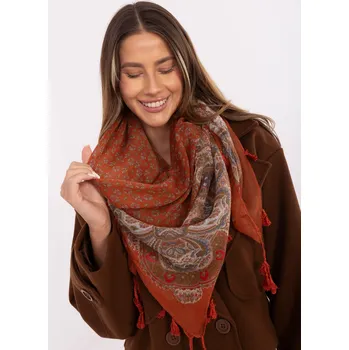 Šátek Světle hnědý dámský šátek s třásněmi AT-CH-ENEC-72.31P-light brown Velikost: ONE SIZE