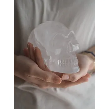 Křišťálová lebka velká, 1,4 kg