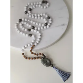 Náhrdelník Dračí mala Světlo ve tmě