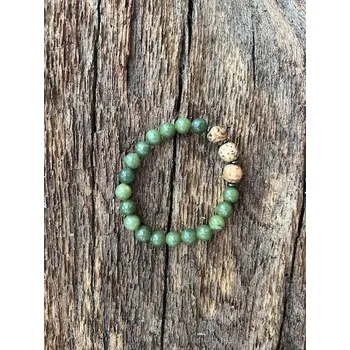 Náramek Náramek Hojnost z kanadského Nefritu a semínek Bodhi