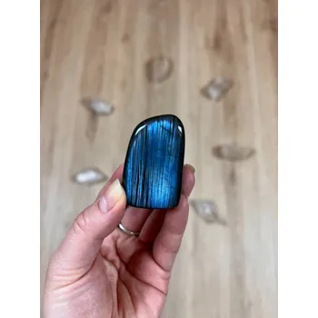 Přírodní kámen Labradorit leštěný, Madagaskar, 62g