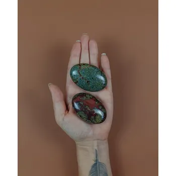 Přírodní kámen Jaspis oválek leštěný, masážní mýdlo 80g