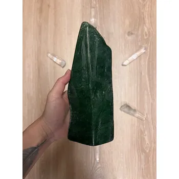 Sběratelství Nefrit leštěný AA - 1400-1500g