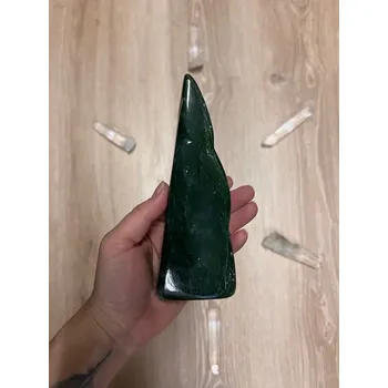 Sběratelství Nefrit leštěný AA - 330g