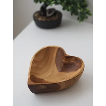 Miska dřevěná srdce