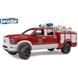 Bruder 2544 Hasičské vozidlo RAM 2500 se světelným a zvukovým majákem 1:16