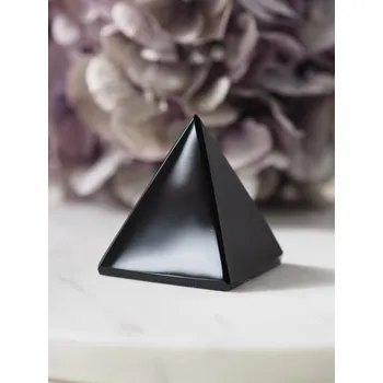 Zlatý Obsidián pyramida, 110 g