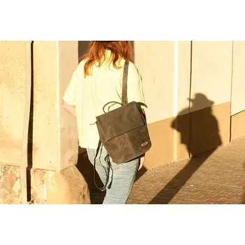 Městský batoh Dámský kožený ručně šitý batoh KUBÁT Vojta | hnědý | 2212665