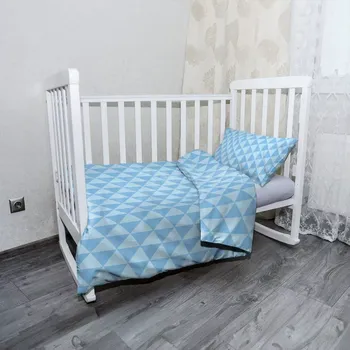 Povlečení Sablio Mikroplyšové dětské povlečení do postýlky Modré obrácené pyramidy - 100x135 / 40x60