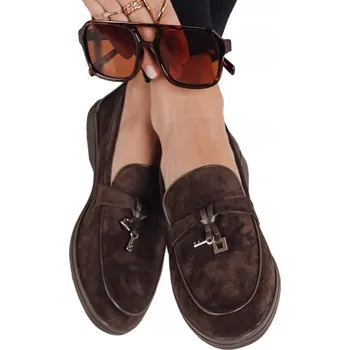 Dámské mokasíny Dámské semišové mokasíny s ozdobnou sponou hnědé ZY1181 - 37