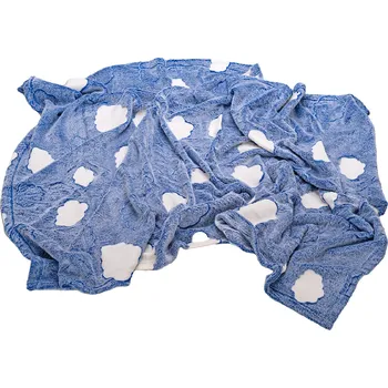 Dětská deka Mikro Trading a.s. Deka mikroflanel 100x150 modrá s obláčky, svítící ve tmě