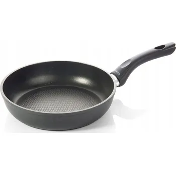 Tradiční pánev Ambition Magnat 22 cm s nepřilnavým povrchem